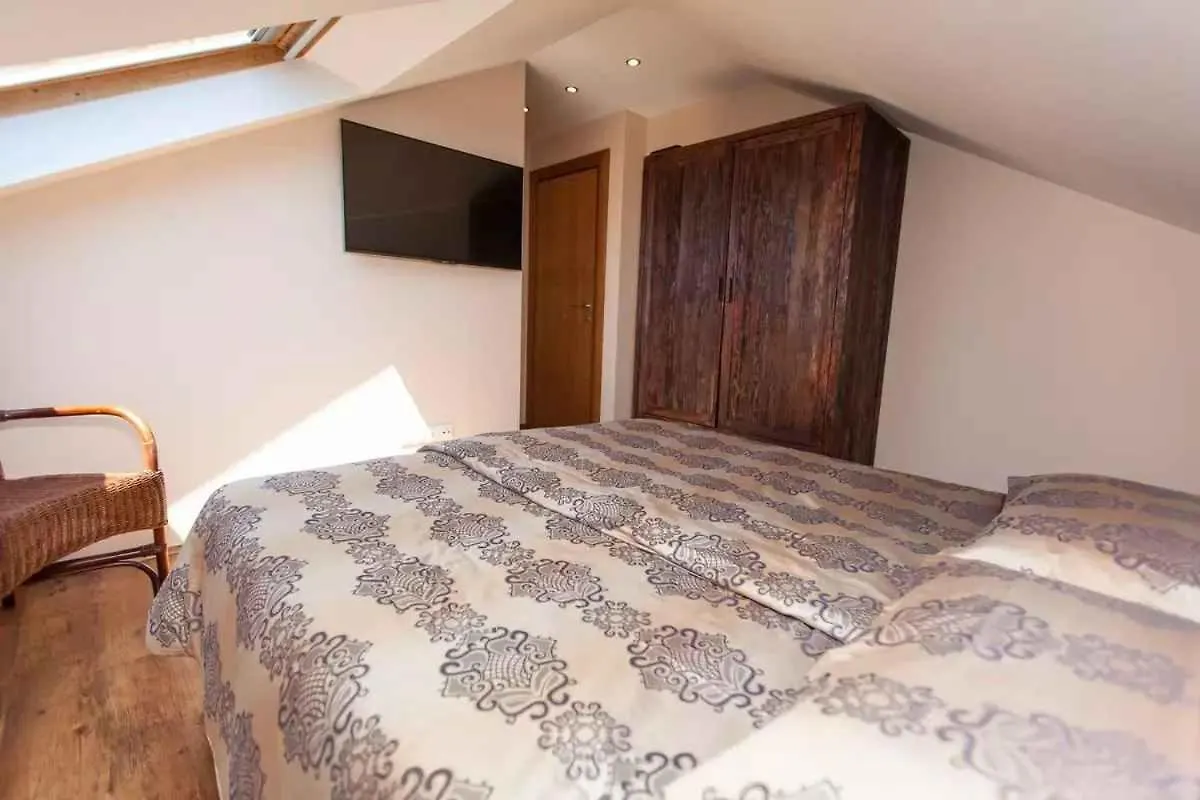 Apartments In Crikvenica 49872